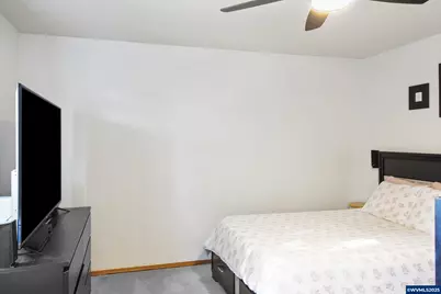 14665 Orchard Av NE, Aurora, OR 97002 - Photo 13