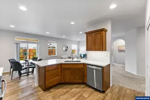 1555 Adams St, Independence, OR 97351 - Photo 11