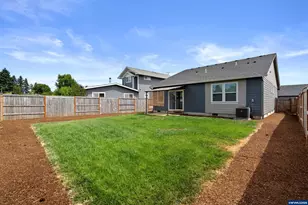 500 SE Stafrin St, Dallas, OR 97338 - Photo 27