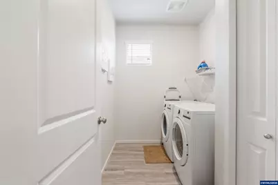 500 SE Stafrin St, Dallas, OR 97338 - Photo 21