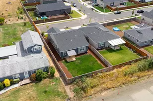 500 SE Stafrin St, Dallas, OR 97338 - Photo 31