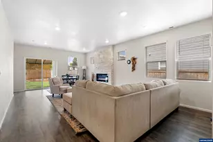 500 SE Stafrin St, Dallas, OR 97338 - Photo 19