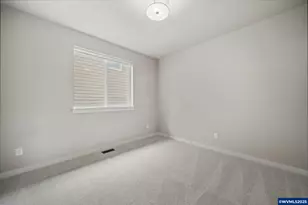 2044 NW Victory Ave, Corvallis, OR 97330 - Photo 23