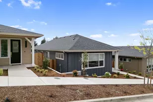 2044 NW Victory Ave, Corvallis, OR 97330 - Photo 5