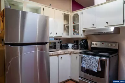 300 S Everest Rd #19, Newberg, OR 97132 - Photo 11