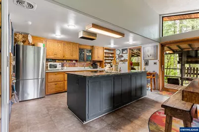 12251 SW East Creek Rd, Willamina, OR 97396 - Photo 31