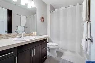 960 Grant St, Mount Angel, OR 97362 - Photo 27