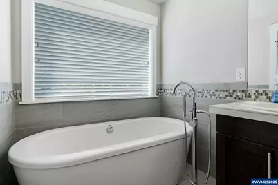 960 Grant St, Mount Angel, OR 97362 - Photo 23