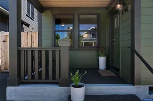 1710 Strong Rd SE, Salem, OR 97302 - Photo 3