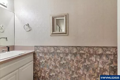 1753 Springtime Ct NE, Keizer, OR 97303 - Photo 17