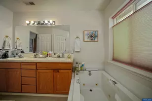 4645 Stauber Ln SE, Salem, OR 97317 - Photo 33