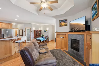 724 Lost Ln N Ln, Keizer, OR 97303 - Photo 5