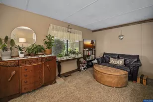 2200 Lancaster Dr SE, Salem, OR 97317 - Photo 7