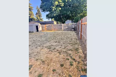 560 Maple St, Aumsville, OR 97325 - Photo 21