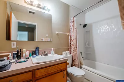 255 E 14th (-257) Av, Eugene, OR 97401 - Photo 7