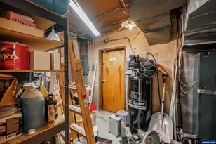 255 E 14th (-257) Av, Eugene, OR 97401 - Photo 39