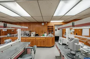 255 E 14th (-257) Av, Eugene, OR 97401 - Photo 33