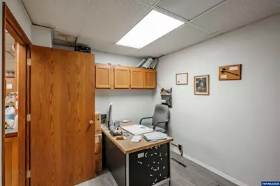 255 E 14th (-257) Av, Eugene, OR 97401 - Photo 31