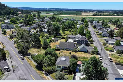 985 E College St, Mount Angel, OR 97362 - Photo 39