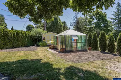 985 E College St, Mount Angel, OR 97362 - Photo 33