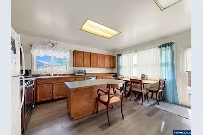 710 N 8th St, Monroe, OR 97456 - Photo 7