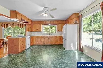13530 Fishback Rd, Monmouth, OR 97361 - Photo 11