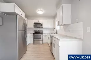 1345 Madras St SE, Salem, OR 97306 - Photo 11