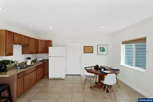 6219 NE Pettibone Dr, Corvallis, OR 97330 - Photo 41