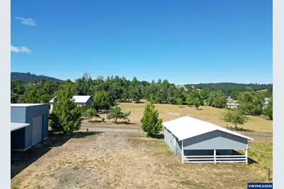 6219 NE Pettibone Dr, Corvallis, OR 97330 - Photo 45