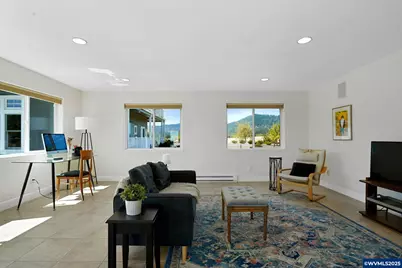 6219 NE Pettibone Dr, Corvallis, OR 97330 - Photo 39