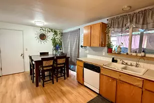 1051 Orchard Ln, Woodburn, OR 97071 - Photo 9