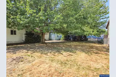 991 W 4th St, Halsey, OR 97348 - Photo 3