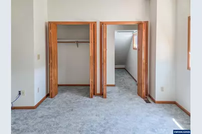 991 W 4th St, Halsey, OR 97348 - Photo 7