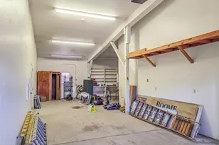 991 W 4th St, Halsey, OR 97348 - Photo 31