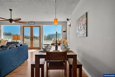 118 NW Oceania Dr, Waldport, OR 97394 - Photo 9