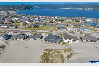 118 NW Oceania Dr, Waldport, OR 97394 - Photo 47