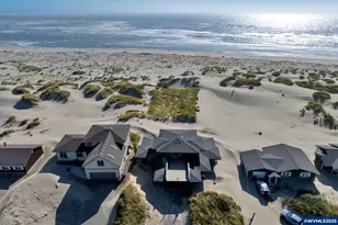 118 NW Oceania Dr, Waldport, OR 97394 - Photo 49