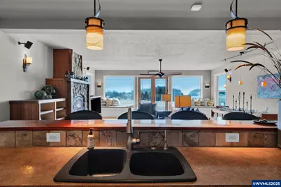 118 NW Oceania Dr, Waldport, OR 97394 - Photo 23