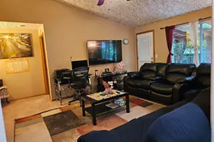 738 Oscar Ln SE, Salem, OR 97317 - Photo 9