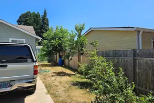 738 Oscar Ln SE, Salem, OR 97317 - Photo 23