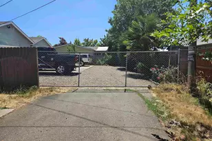 738 Oscar Ln SE, Salem, OR 97317 - Photo 7