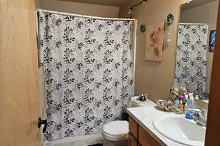 738 Oscar Ln SE, Salem, OR 97317 - Photo 17