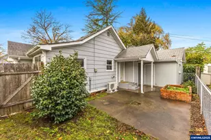 1605 Cottage St NE, Salem, OR 97301 - Photo 21