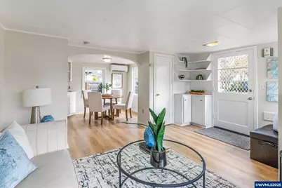 1605 Cottage St NE, Salem, OR 97301 - Photo 7