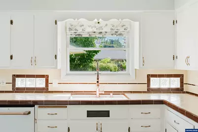 1029 Evergreen NE Av, Salem, OR 97301 - Photo 19