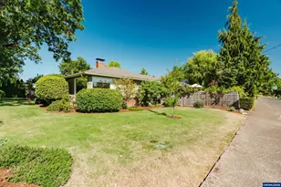 1029 Evergreen NE Av, Salem, OR 97301 - Photo 3