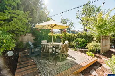 1029 Evergreen NE Av, Salem, OR 97301 - Photo 9