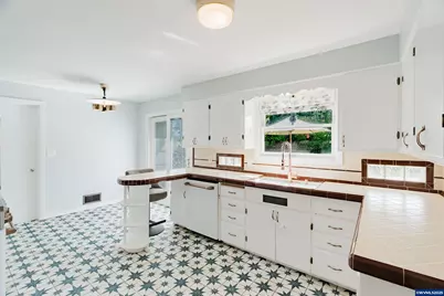 1029 Evergreen NE Av, Salem, OR 97301 - Photo 15