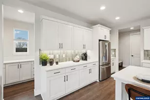 3080 Olympic St, Woodburn, OR 97071 - Photo 39