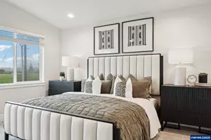 3080 Olympic St, Woodburn, OR 97071 - Photo 9